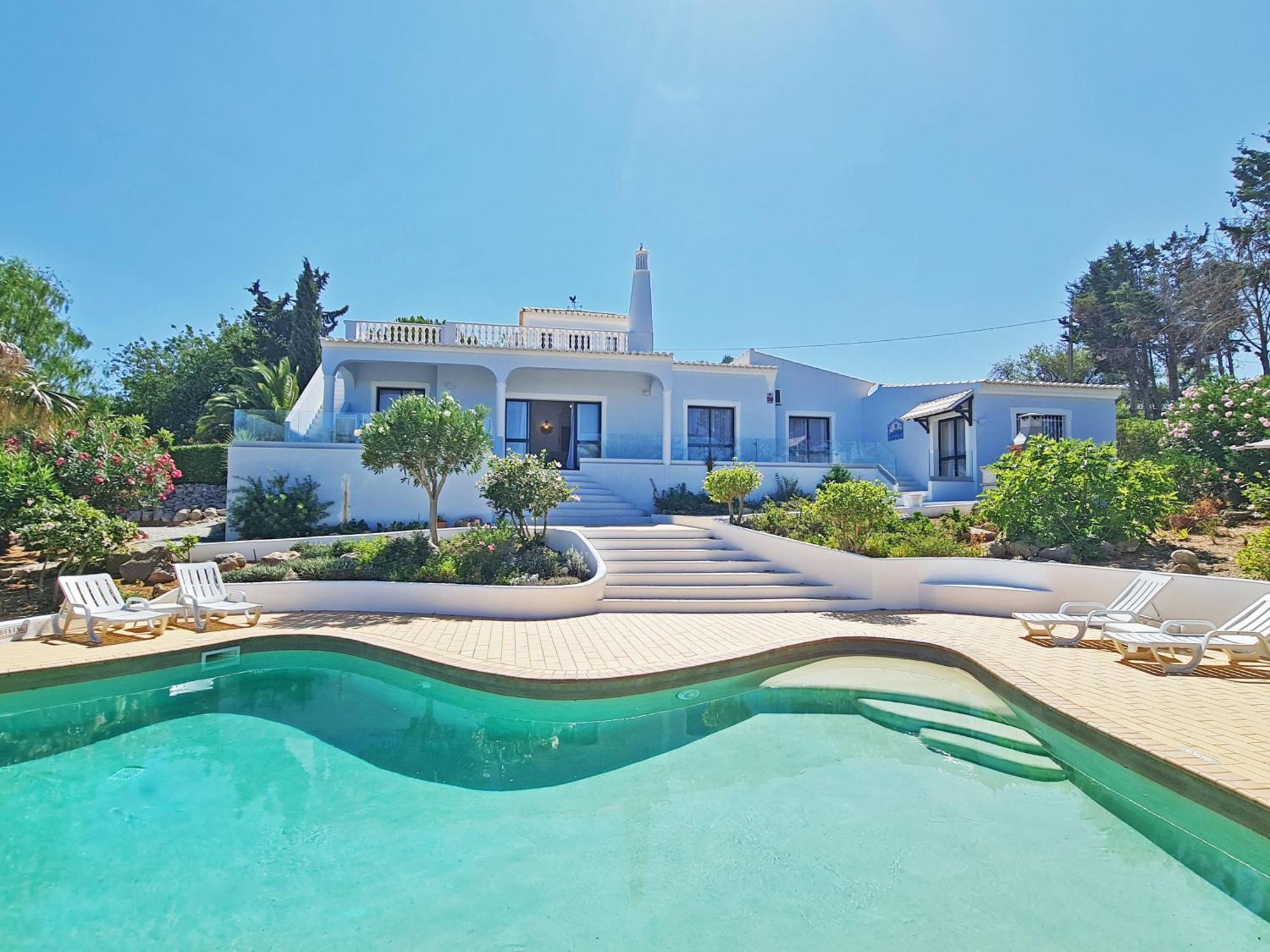 Villa Casa Vitoria - With Private Pool à Pêra Extérieur photo